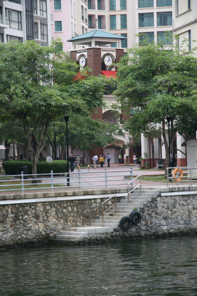 Singapore: Turmuhr beim Robertson Walk