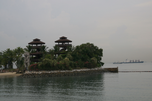 Sentosa: Palawan Beach