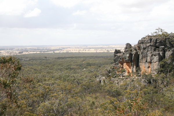 Grampians: Hollow Mountain