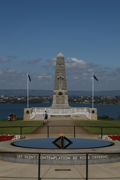 Perth: Kings Park War Memorial