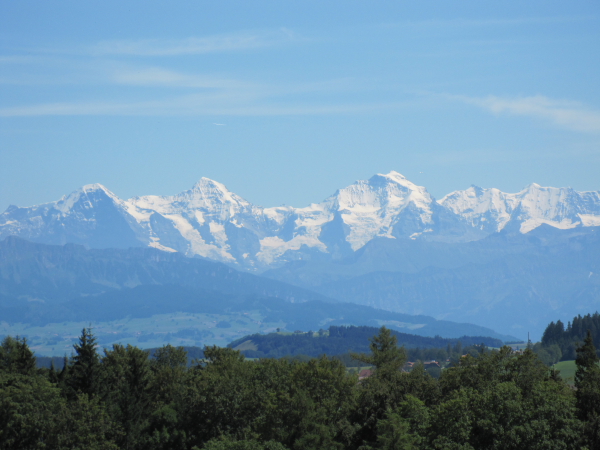  Diverse: Aussicht vom Gurten auf Eiger, Mönch und Jungfrau