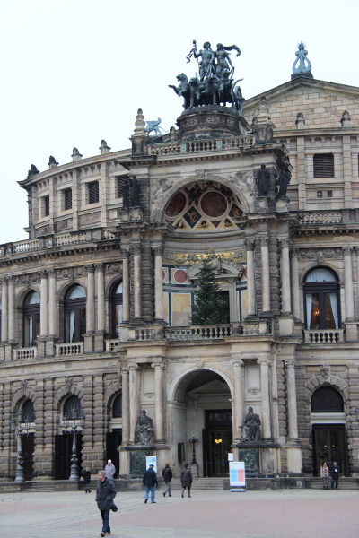  Dresden: Semperoper