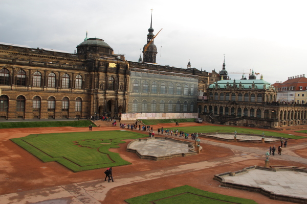  Dresden: Zwinger