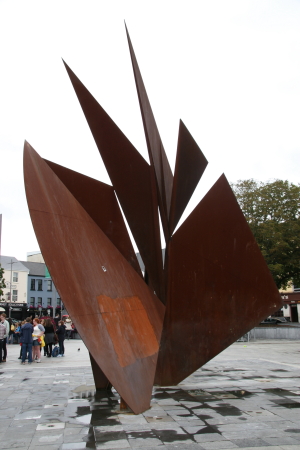 Galway: Brunnen auf dem Eyre Square in Galway