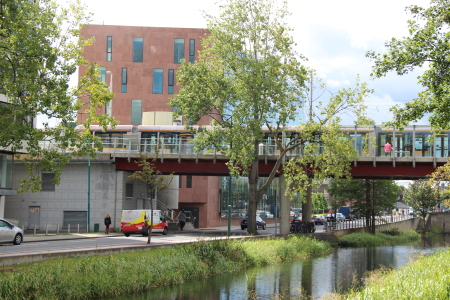  Dublin: LUAS station Charlemont